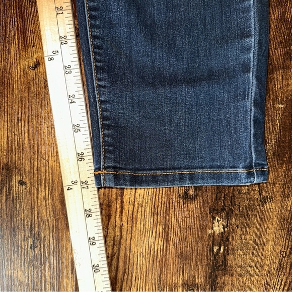 Free People Jeans Womens 31 Blue Vintage Straight Fit Whiskering Distressed - Picture 8 of 11